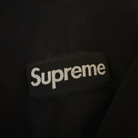 Supreme FW18 Black Box Logo Crewneck - Picture 3 of 4